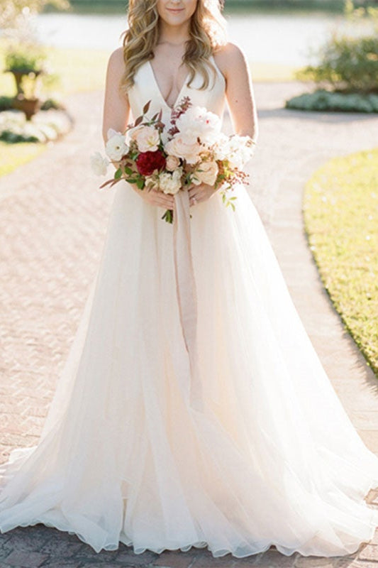 Robe de mariée Weitese en tulle sans manches et col en V